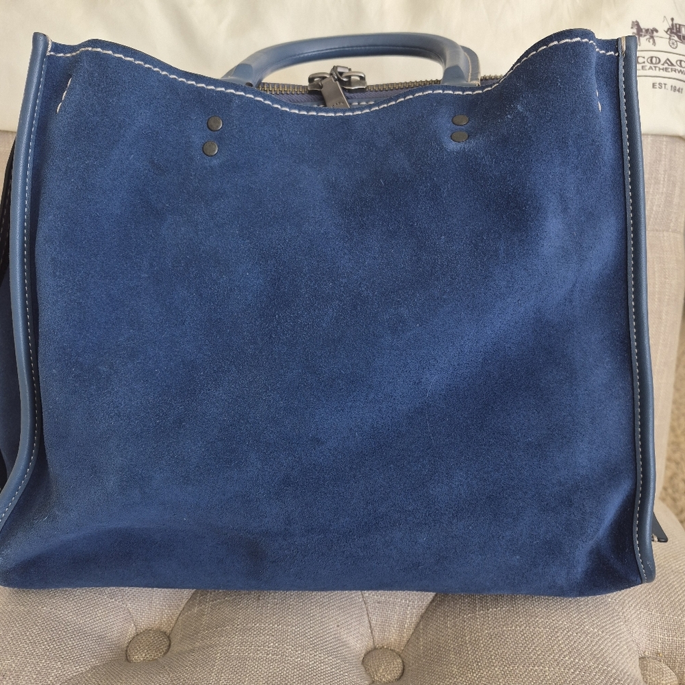 Authentic Coach Navy Blue Suede And Leather 1941 Rogue 36 Tote Bag - Picture 7 of 16